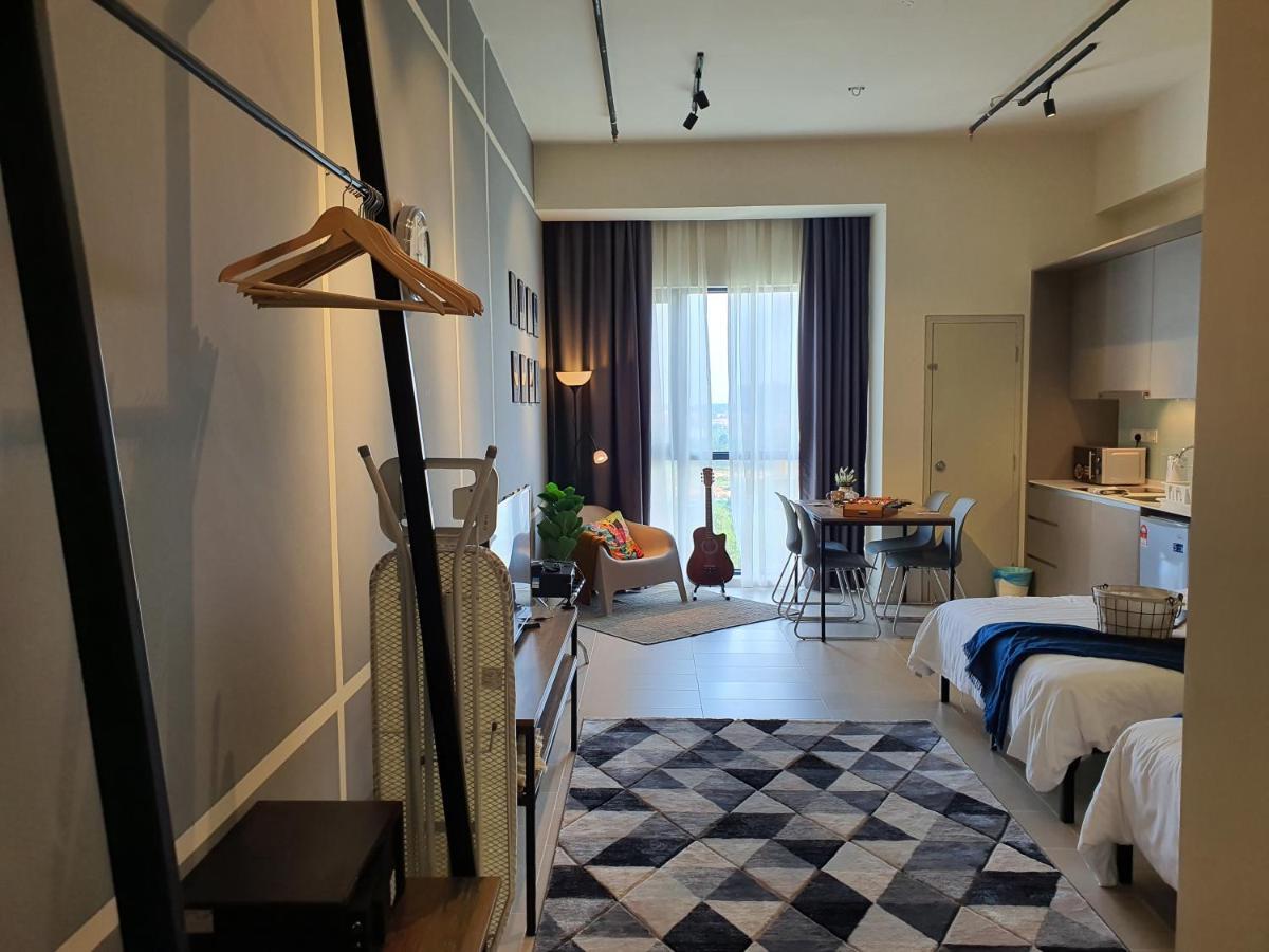The Perfect Getaway @ Tamarind Suites, Netflix 300Mbps Cyberjaya Dış mekan fotoğraf